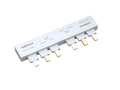 Product image of the product “comb-type busbar, 3-pole, for 2 NH fuse switch disconnectors ”